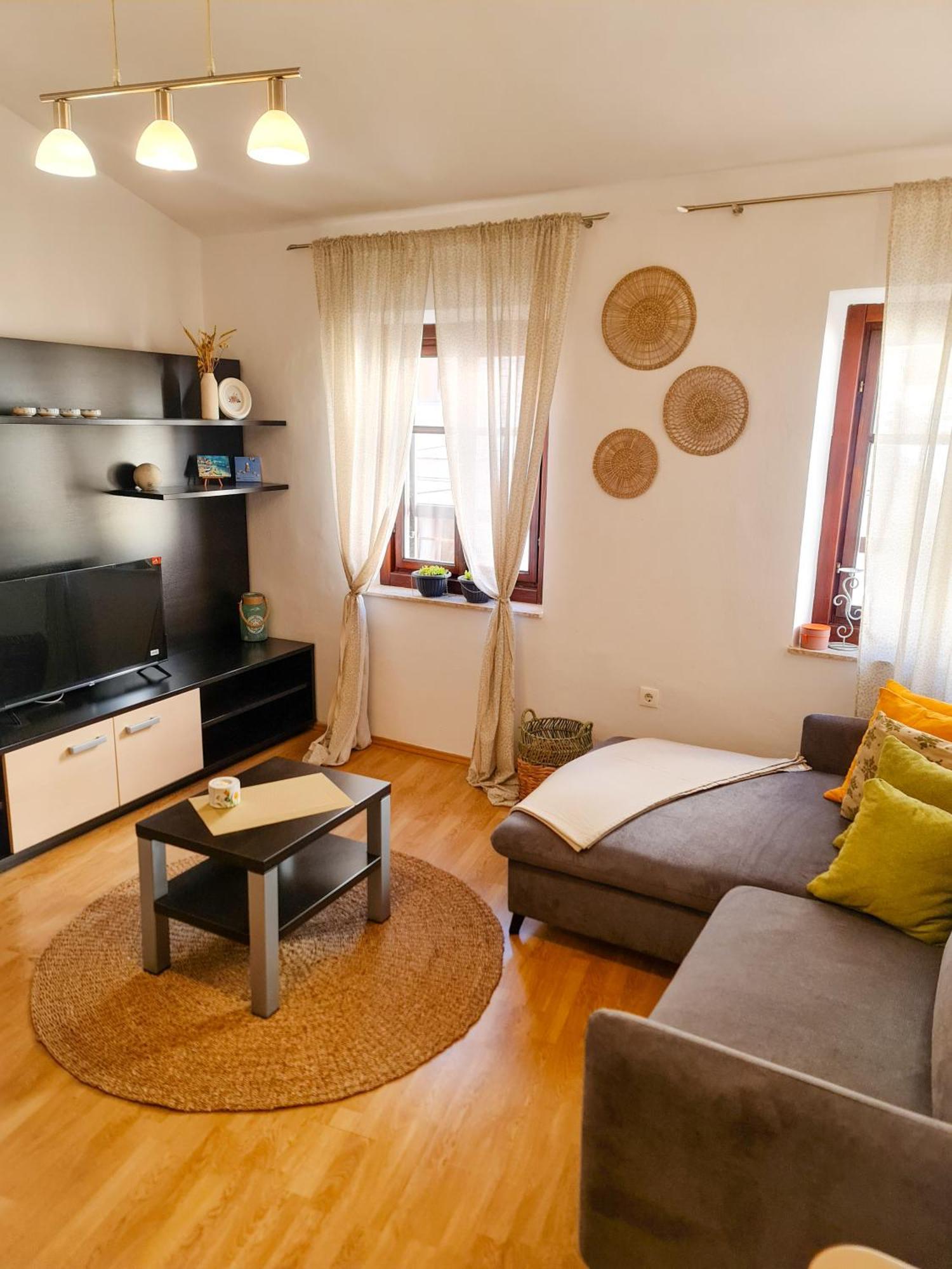 In The Shadow Of Nehaj - New App Apartment *