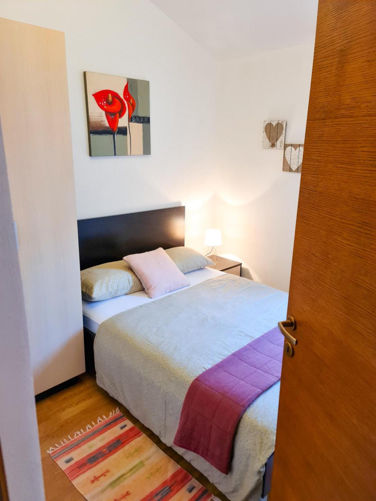 In The Shadow Of Nehaj - New App Apartment