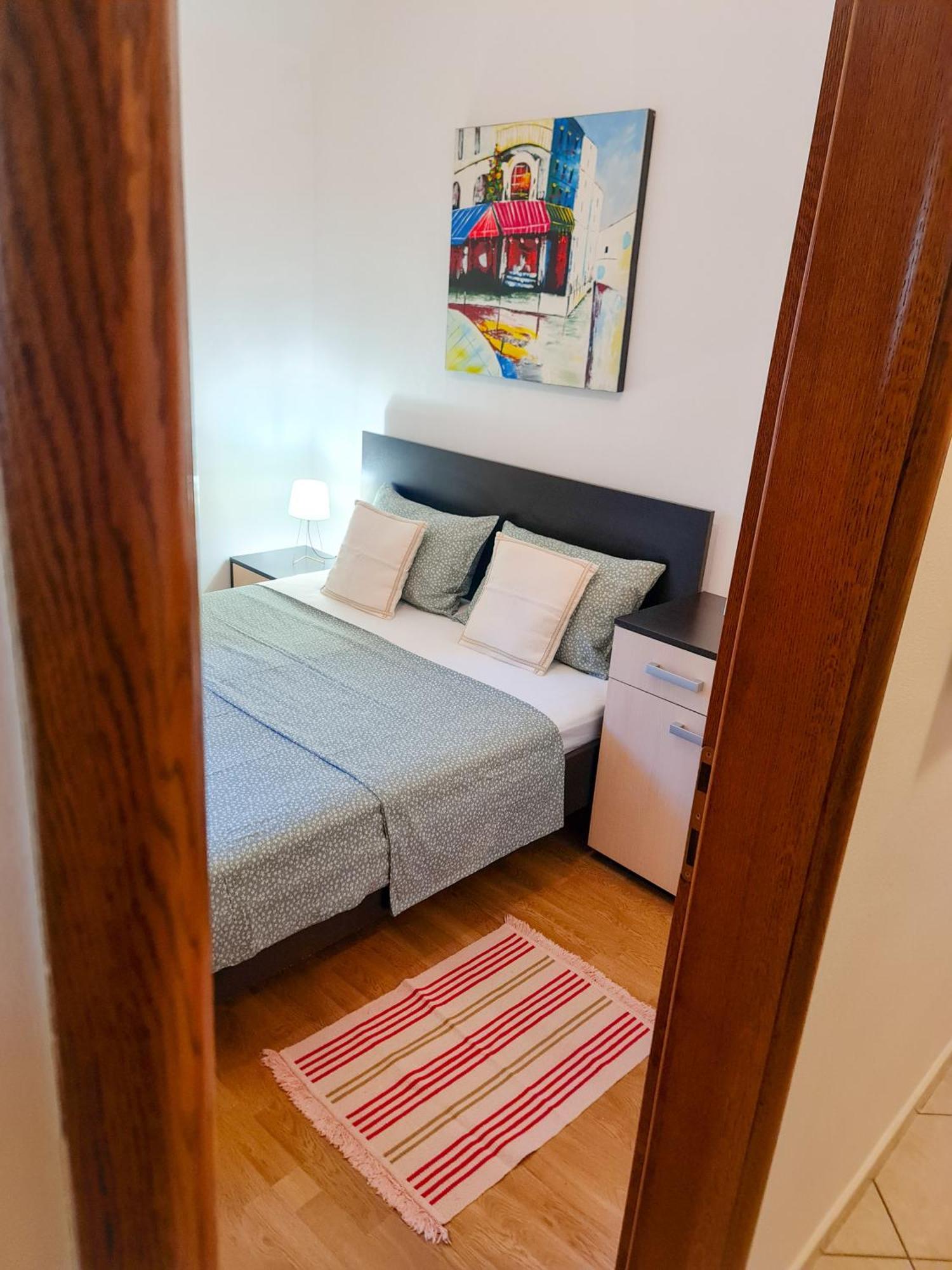 In The Shadow Of Nehaj - New App Apartment
